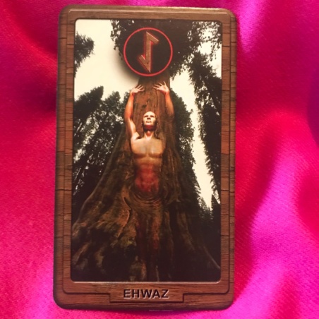 Руны Третьего Тысячелетия (колода карт)