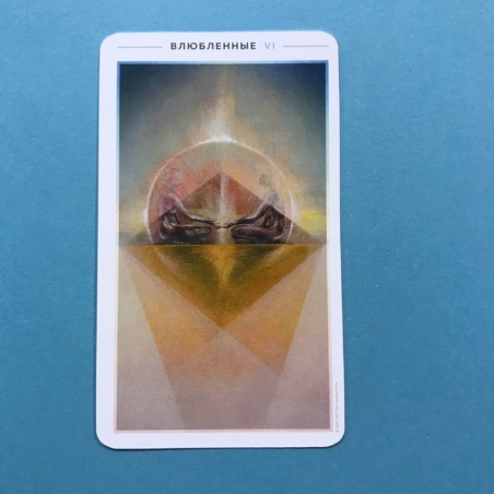 The Fountain Tarot. Таро Истока с серебряным срезом