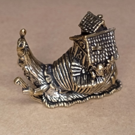 Фигурка Улитка латунь