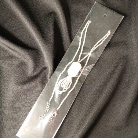 Талисман из натурального адуляра с граненым бисером