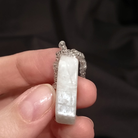 Талисман из натурального адуляра с серебристым бисером