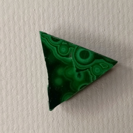 Натуральный малахит полированный 2 см. 