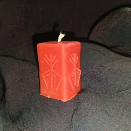 Свеча с руническим ставом Помощь В Отношениях