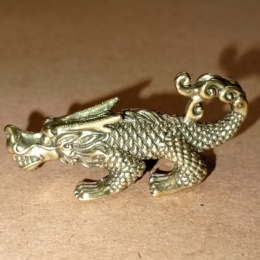 Мини фигурка Цюйнюй