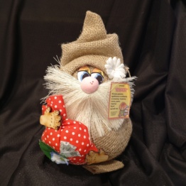 Оберег-домовой 'Васек на мешковине, с красным мешком '